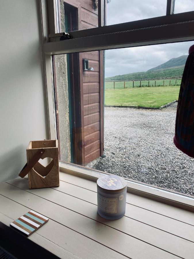 Quirky Highland Cottage With Stunning Views Fearn Lodge المظهر الخارجي الصورة