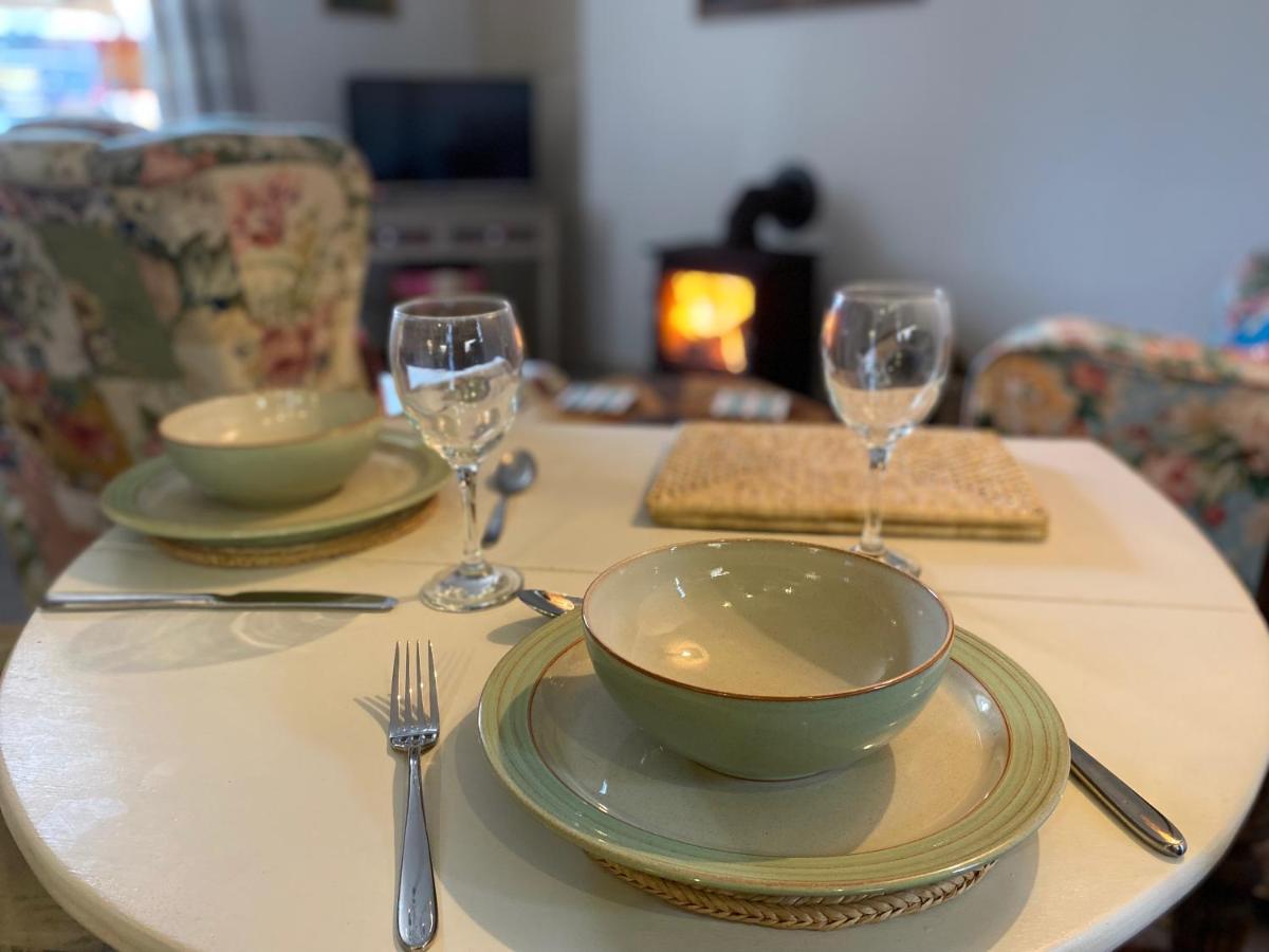 Quirky Highland Cottage With Stunning Views Fearn Lodge المظهر الخارجي الصورة