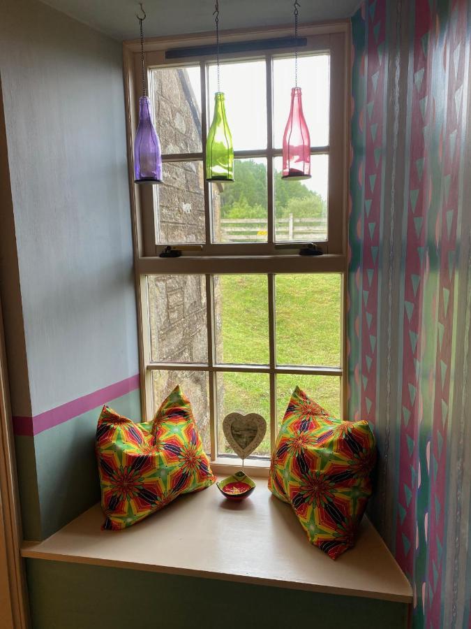 Quirky Highland Cottage With Stunning Views Fearn Lodge المظهر الخارجي الصورة